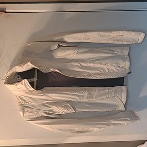 Lululemon Running jacket XS 4